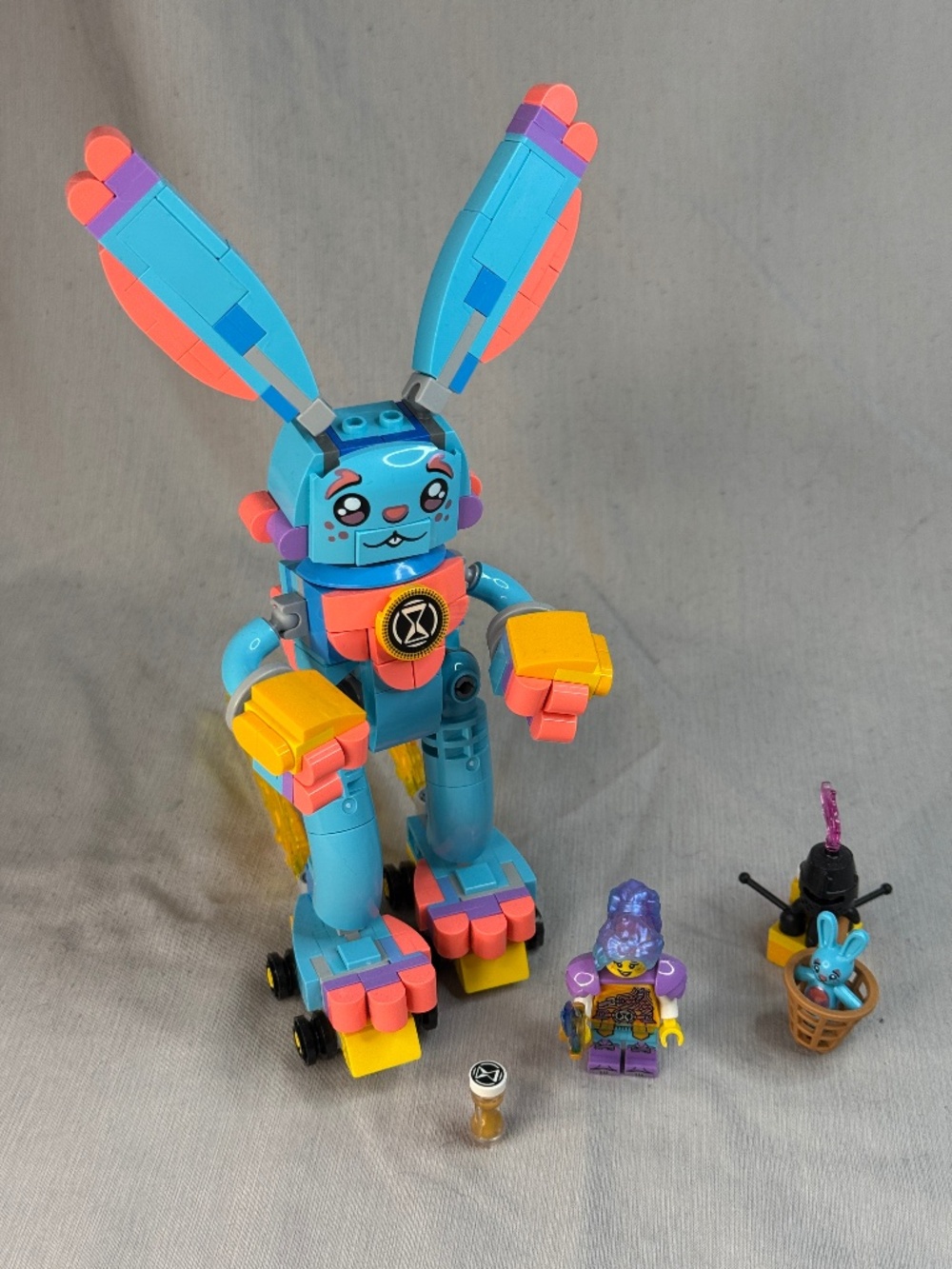 Lego Set – 71453 – Izzie and Bunchu the Bunny